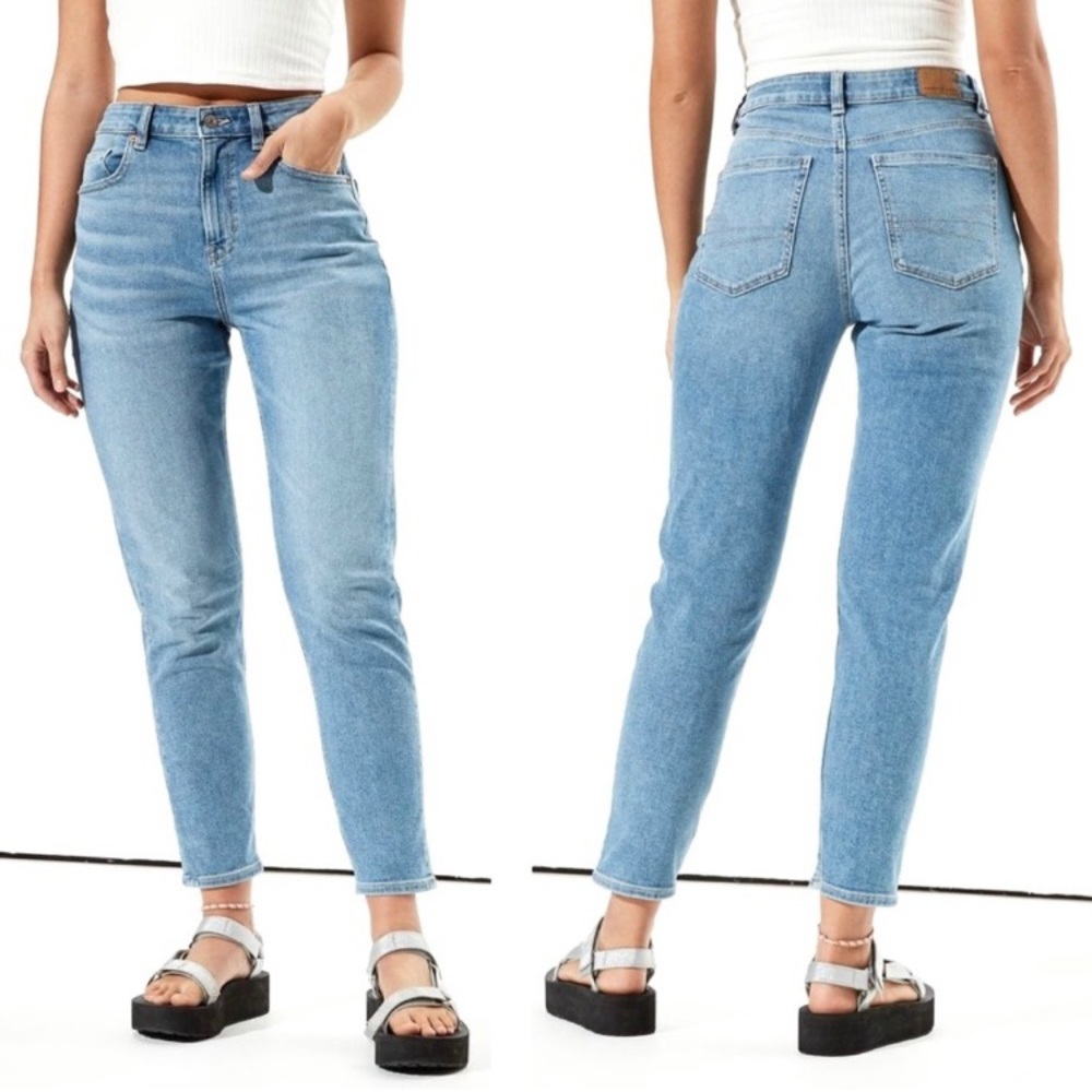 American Eagle Curvy Mom Jeans Women’s Size 4 HighRise Stretch Denim Tapered Fit